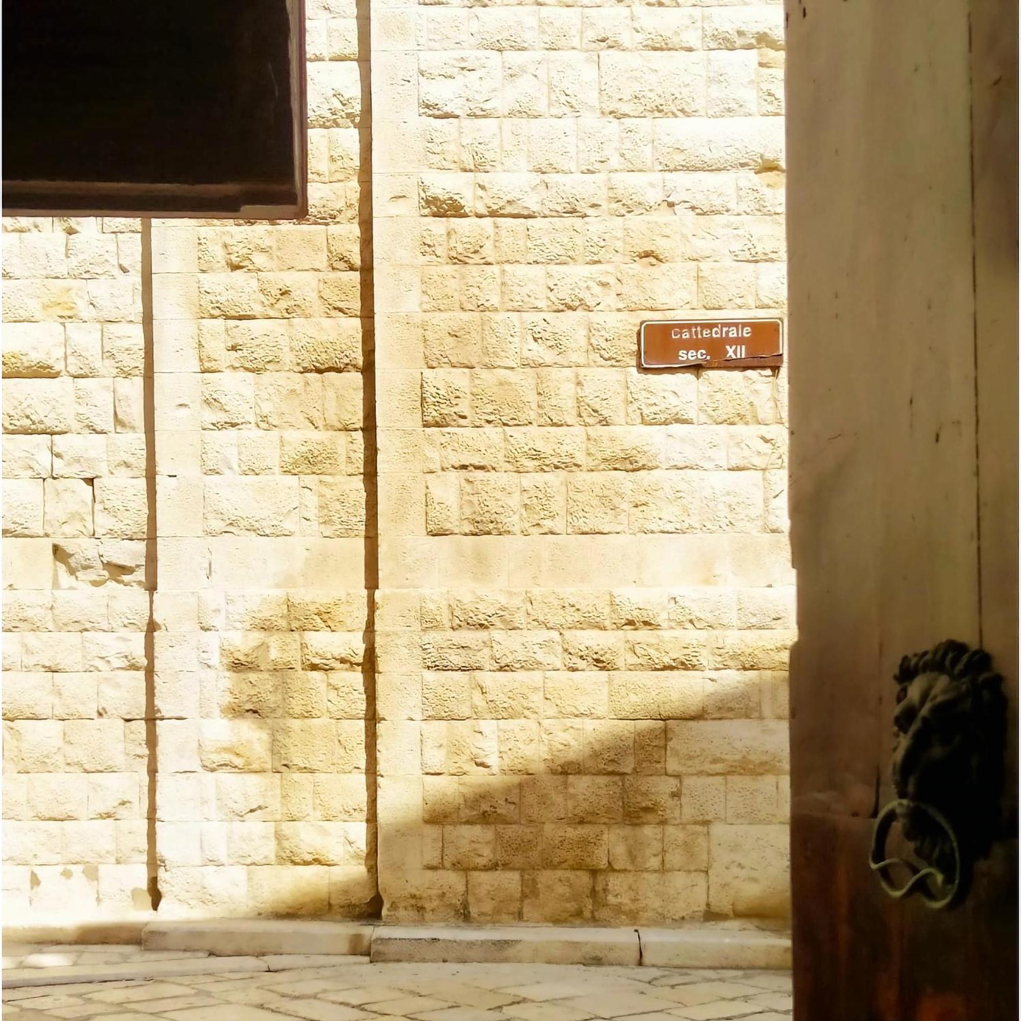 Palazzo Framarino Dei Malatesta - Noble Floor - XIV Century Giovinazzo Exteriér fotografie