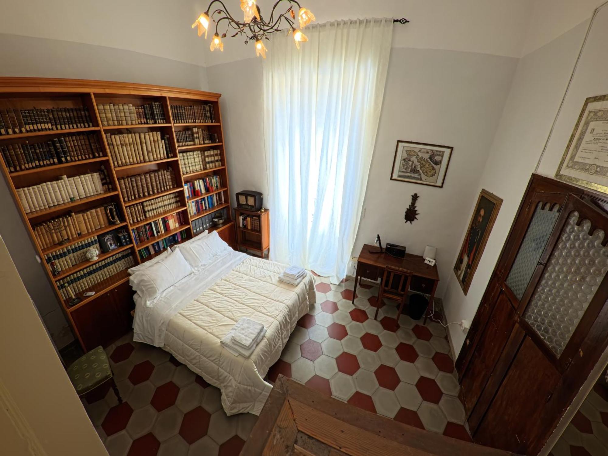 Palazzo Framarino Dei Malatesta - Noble Floor - XIV Century Giovinazzo Exteriér fotografie