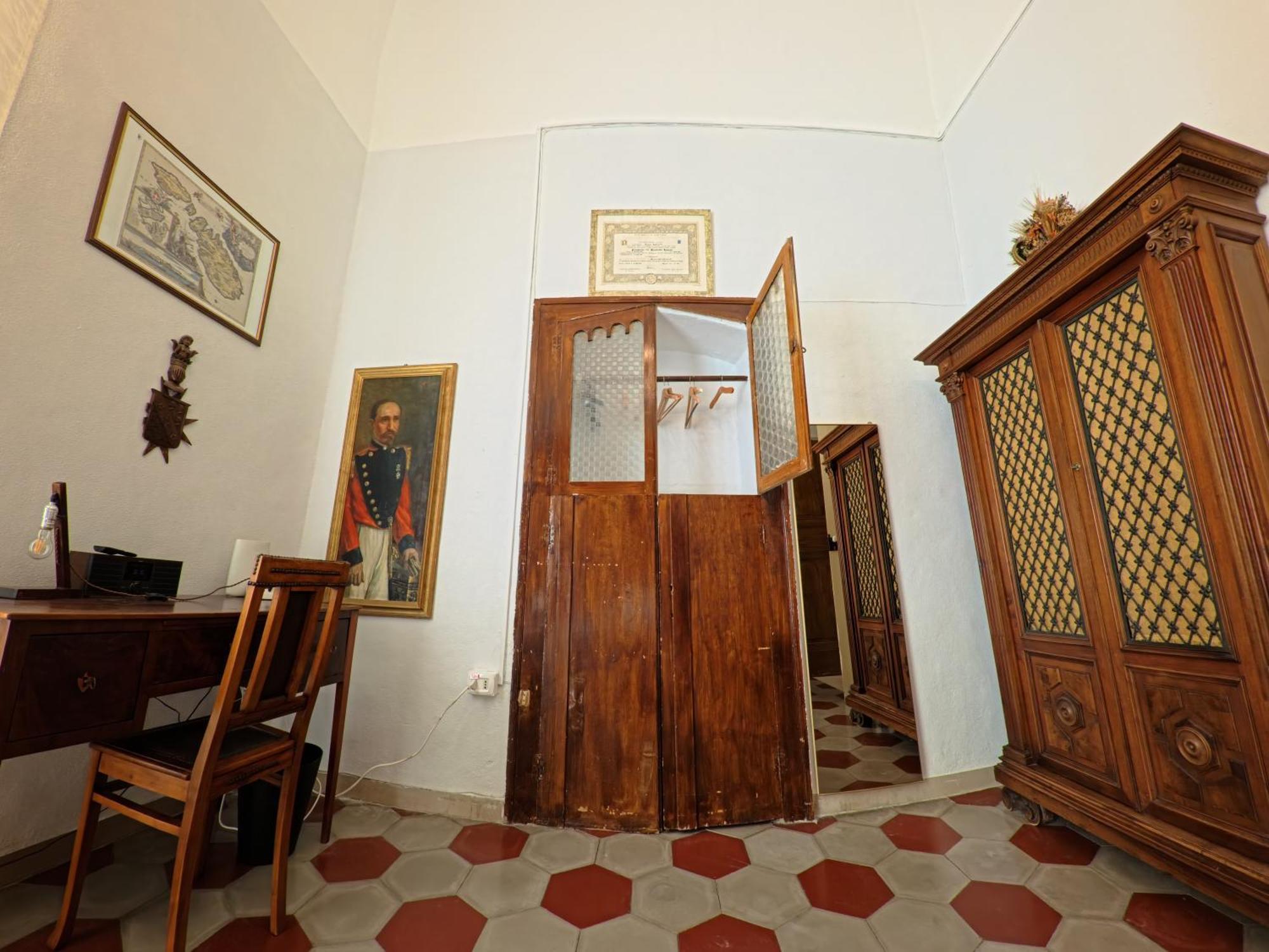 Palazzo Framarino Dei Malatesta - Noble Floor - XIV Century Giovinazzo Exteriér fotografie