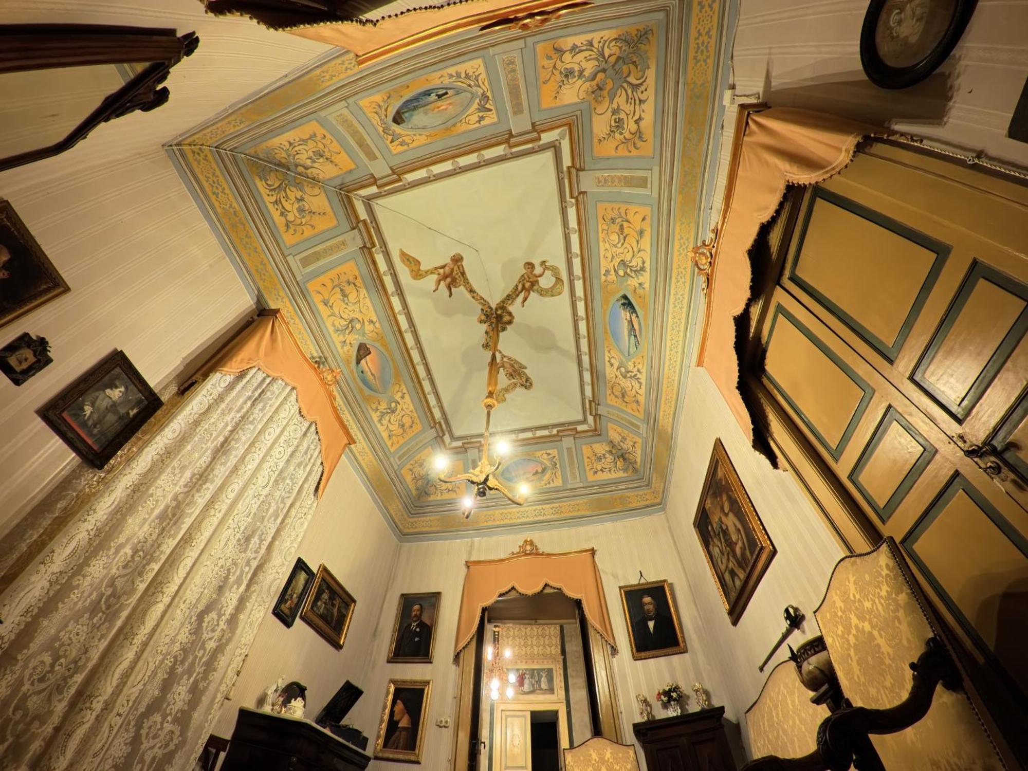 Palazzo Framarino Dei Malatesta - Noble Floor - XIV Century Giovinazzo Exteriér fotografie